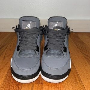 Jordan 4 Retro Grey